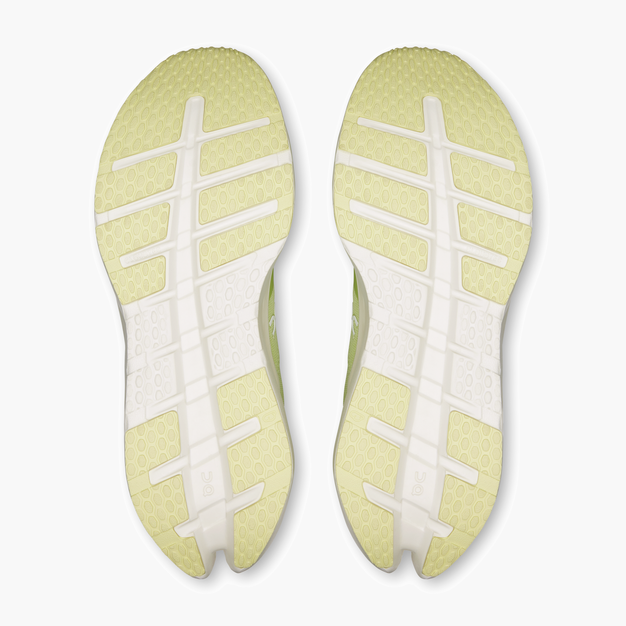 Sole angle shot of Men's Cloudrunner 3 in Linen | Ivory