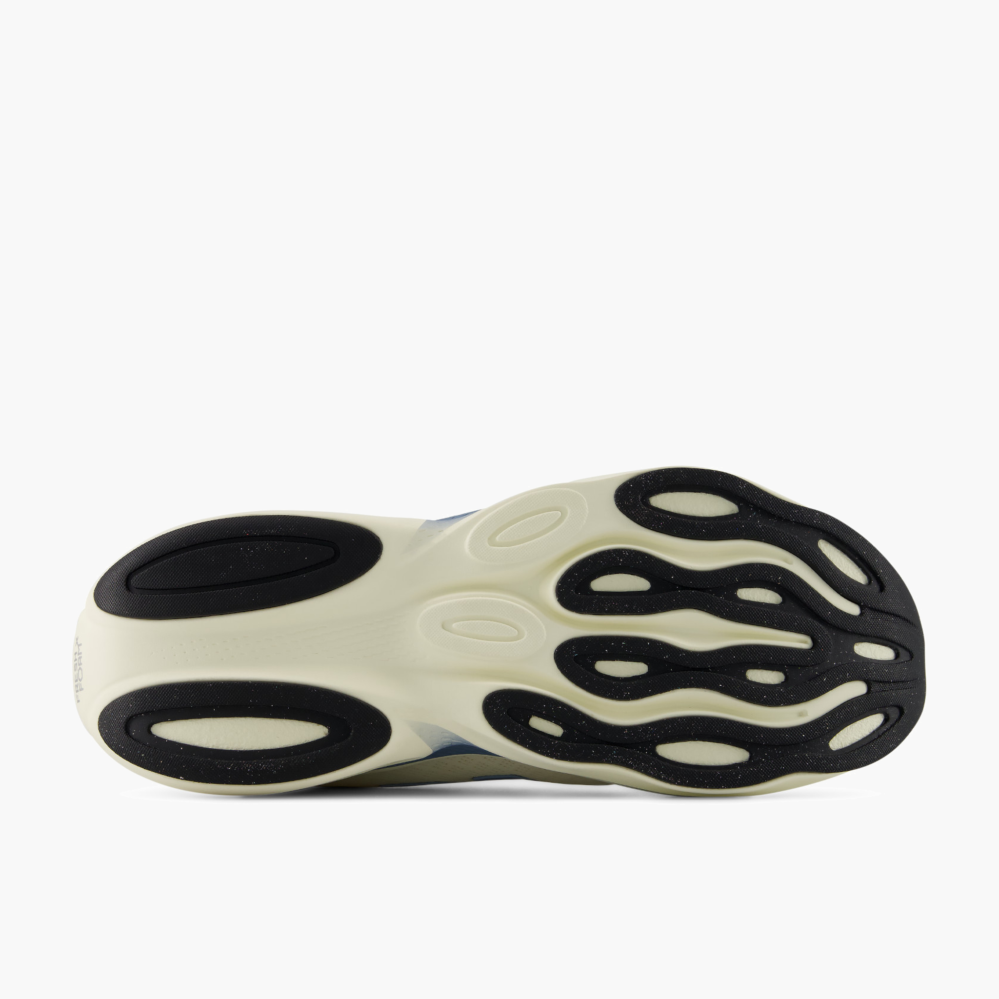 Sole angle shot of Men's Ellipse v1 in Angora / Zincblue