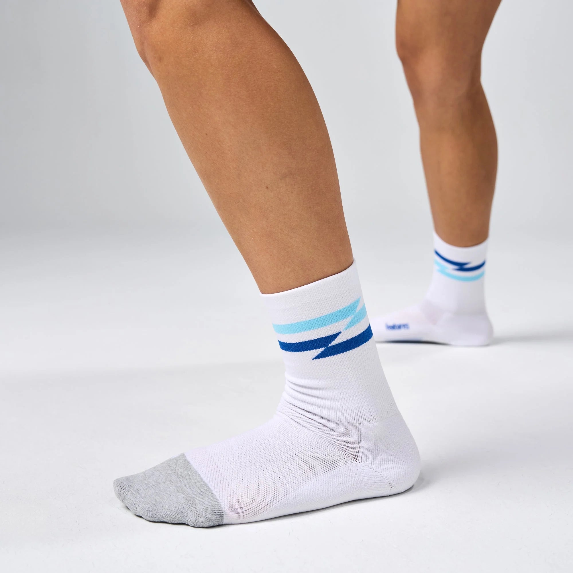 Elite Light Cushion Mini Crew Socks