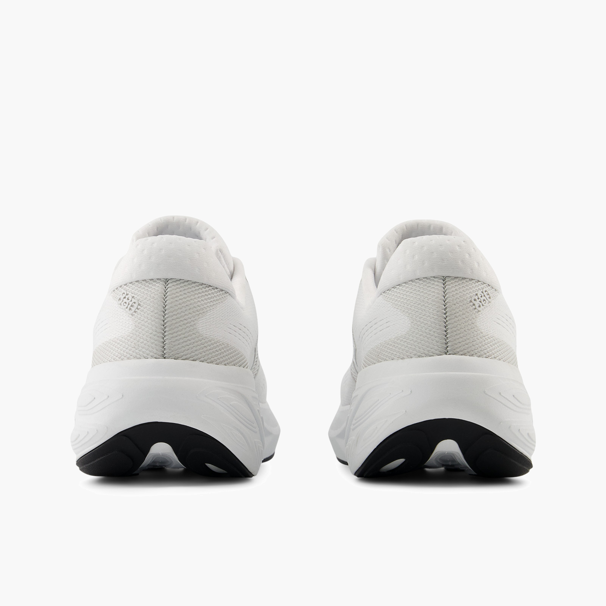 Women's 880 v15