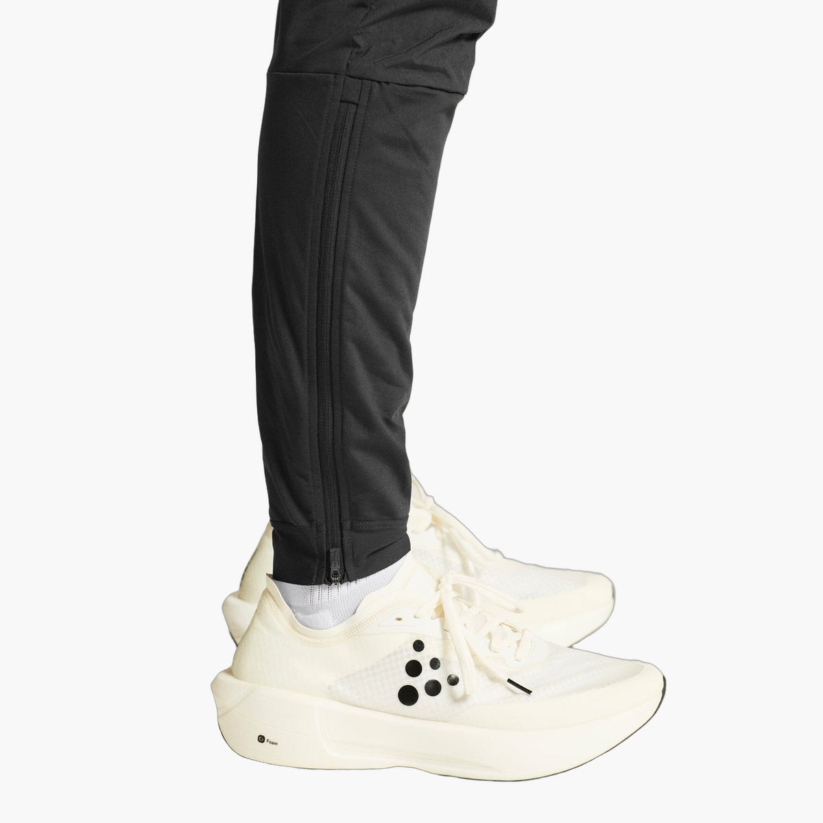 Men's Subz Light Pants — editorial source 4 [1916547-BLACK]