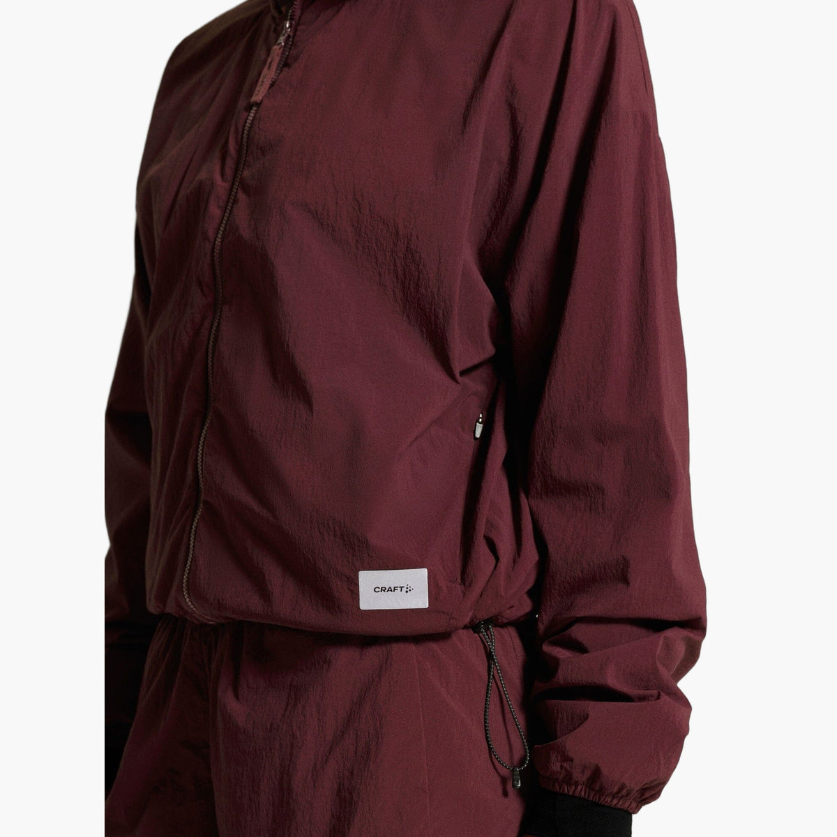 Women's Subz Light Jacket — editorial source 4 [1916557-DARK FIG]