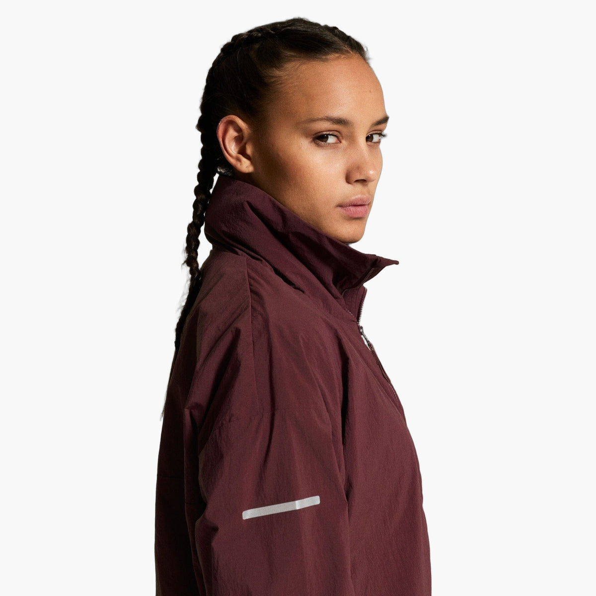 Women's Subz Light Jacket — editorial source 6 [1916557-DARK FIG]