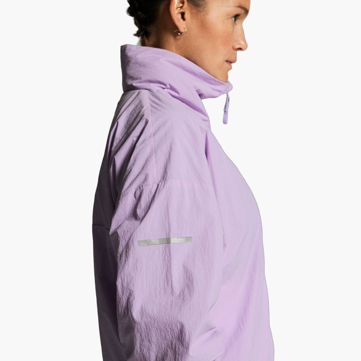 Women's Subz Light Jacket — editorial source 6 [1916557-LILAC]