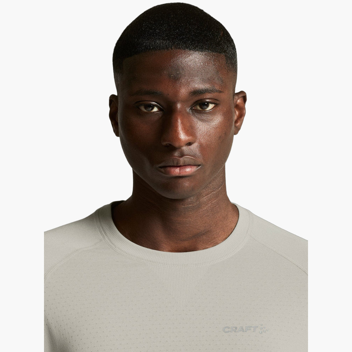 Men's Active Comfort Long Sleeve 2 — editorial source 3 [1916674-Cloud]