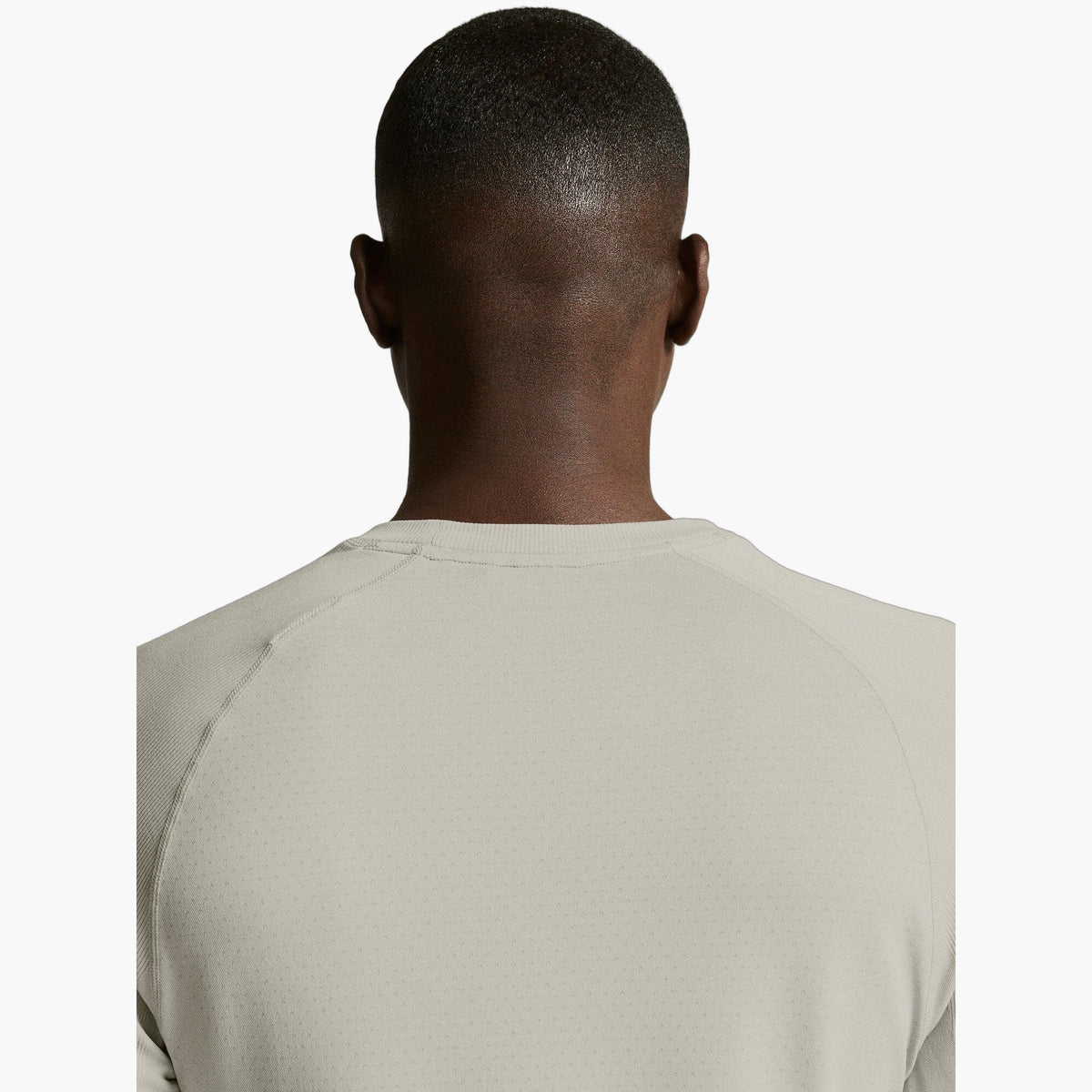 Men's Active Comfort Long Sleeve 2 — editorial source 4 [1916674-Cloud]