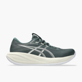 Lateral angle shot of Men's Gel-Cumulus 28 in Dusty Fern / Ivory