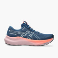 Lateral angle shot of Women's GT-2000 14 in Twilight Blue / White
