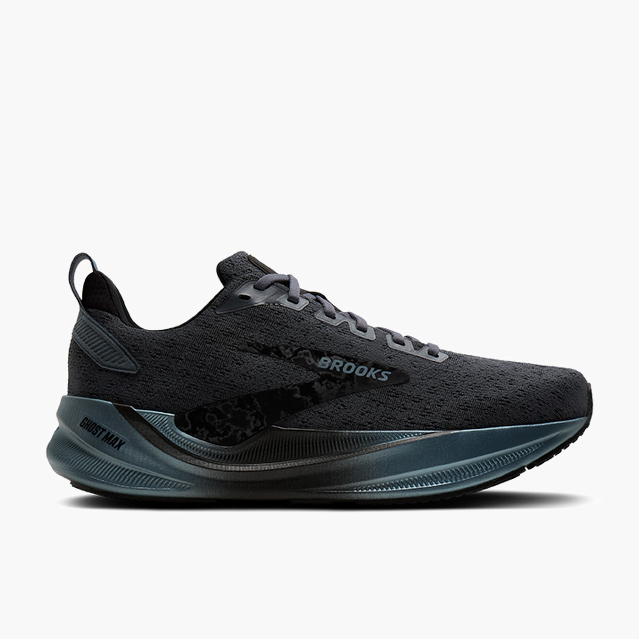 Lateral angle shot of Men's Ghost Max 4 in Black / Graphite / Grey