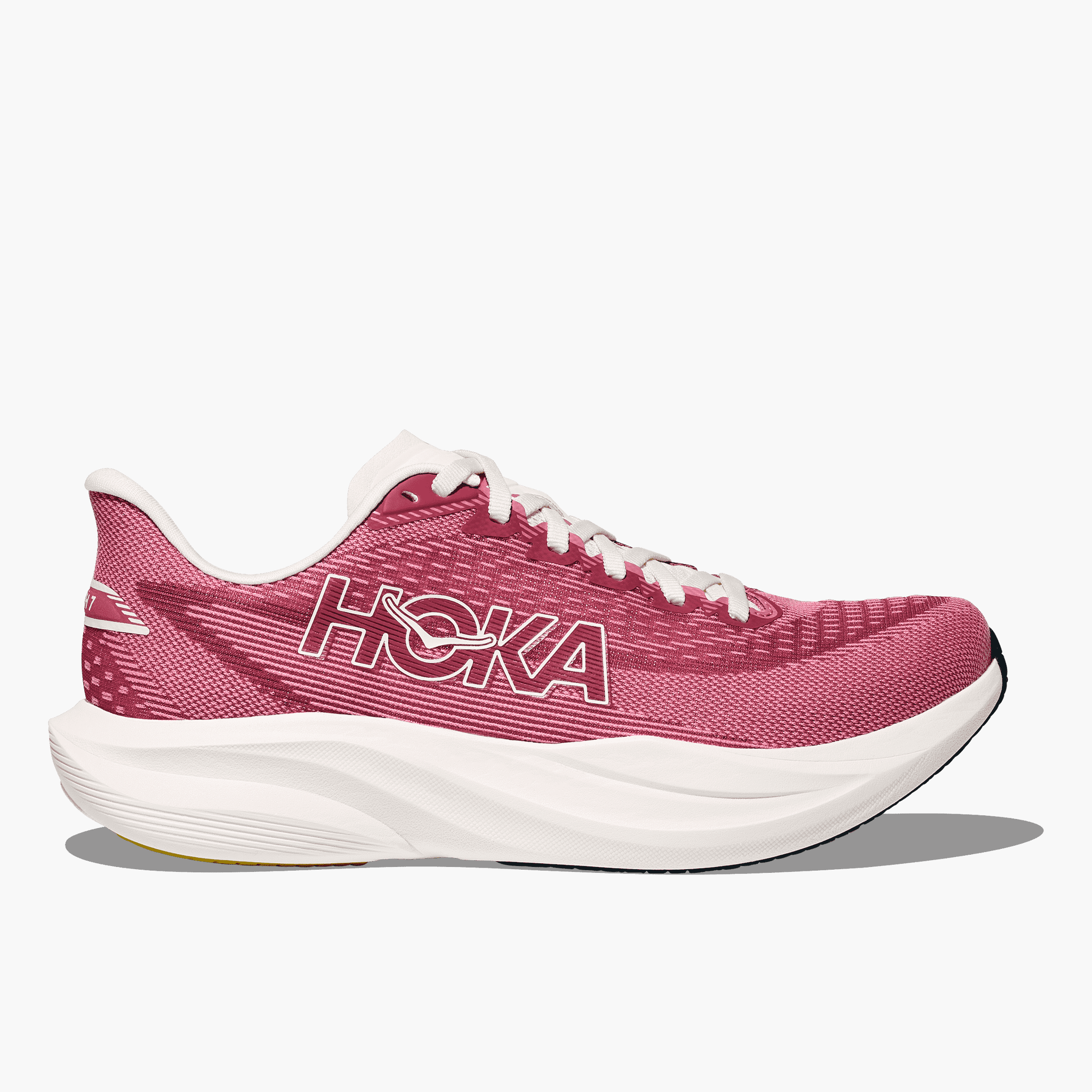 Lateral angle shot of Women's Mach 7 in Lingonberry  /  Cranberry