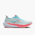 Lateral angle shot of Women's Hyperion 3 in White / Pink Clay / Atomizer