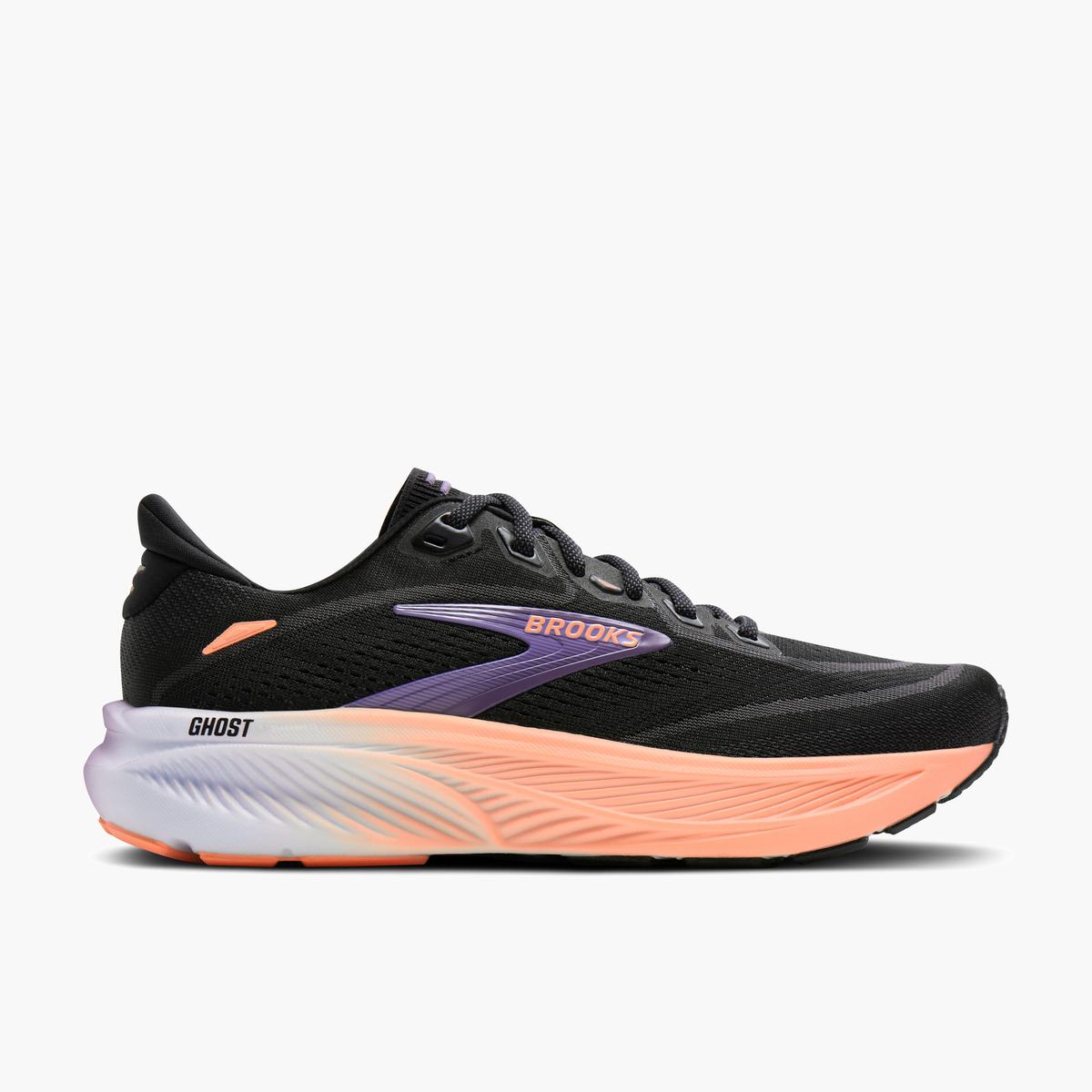 Lateral angle shot of Women's Ghost 18 in Black / Mulled Grape / Peach