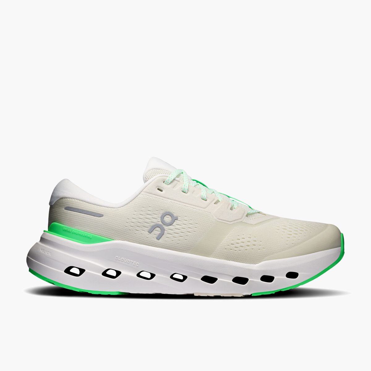Lateral angle shot of Men's Cloudrunner 3 in Ghost | Verdite