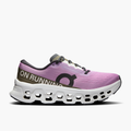 Lateral angle shot of Women's Cloudmonster 3 in Sakura | Ivory