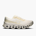 Lateral angle shot of Women's Cloudmonster 3 in Ivory | Ray