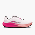 Lateral angle shot of Women's Torin 9 in Coconut Cream / Pink Glow