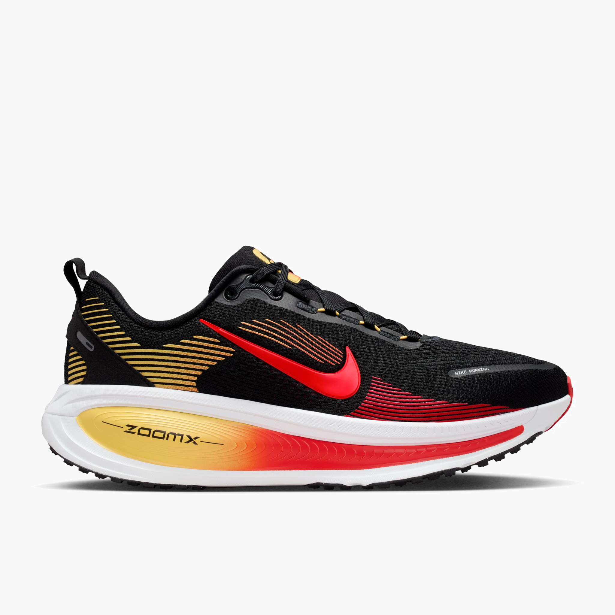 Lateral angle shot of Men's Vomero 18 in Black / Bright Crimson-Lt Crimson
