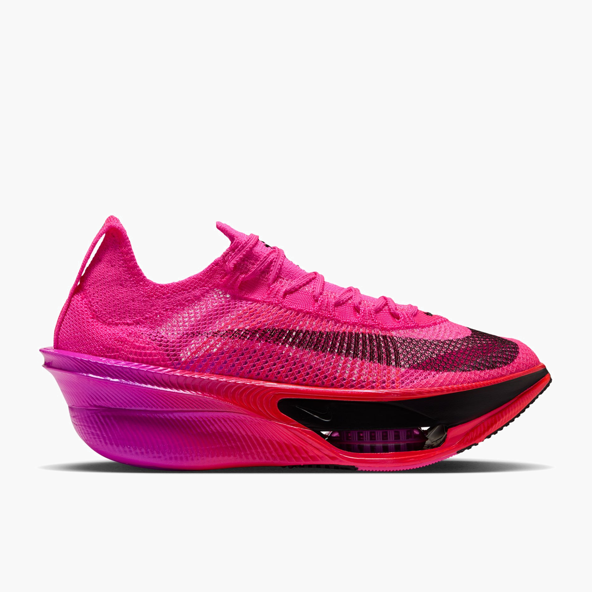 Lateral angle shot of Women's Alphafly 4 in Hyper Pink / Black-Fuchsia Blast