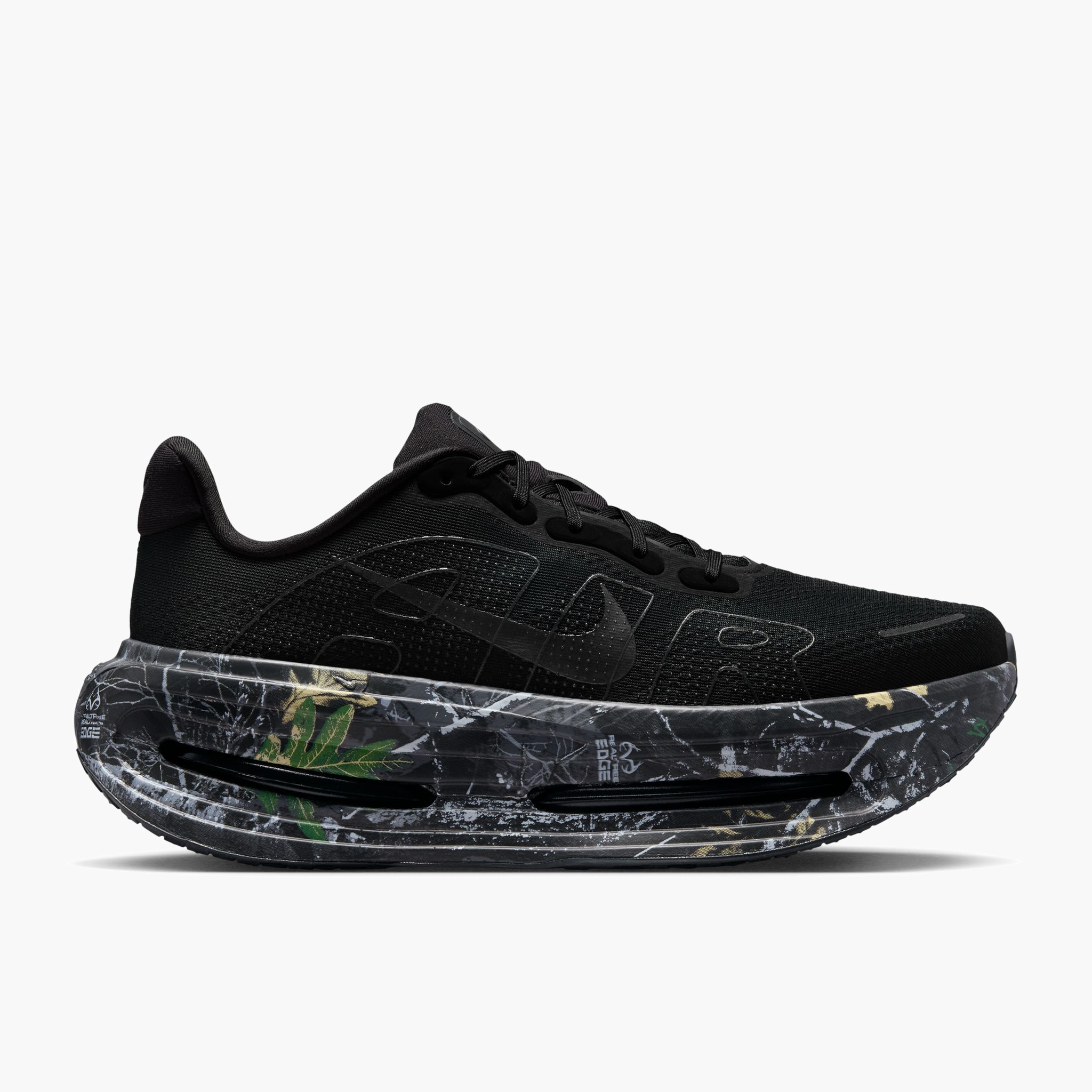 Lateral angle shot of Men's Vomero Premium in Black / Mtlc Dark Grey-Dk Smoke Grey