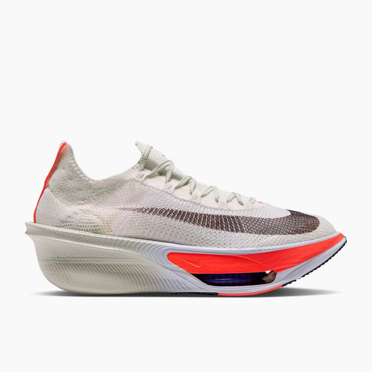 Lateral angle shot of Men's Alphafly 4 in Sea Glass / Burgundy Ash-Laser Crimson