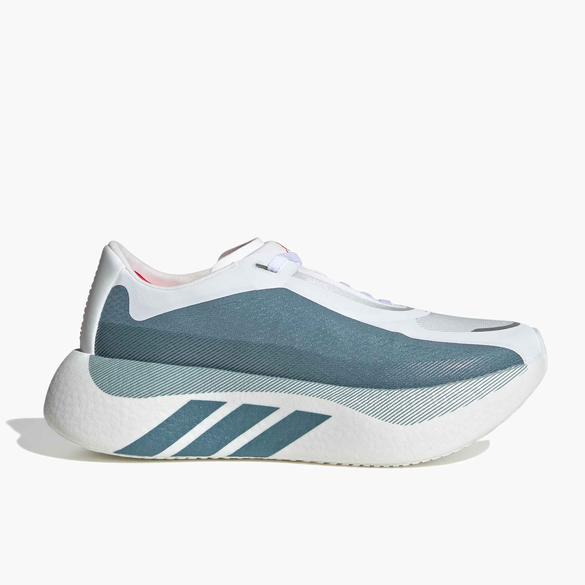 Lateral angle shot of Women's Hyperboost Edge in Ftwr White / Petrol Met. / Lucid Red