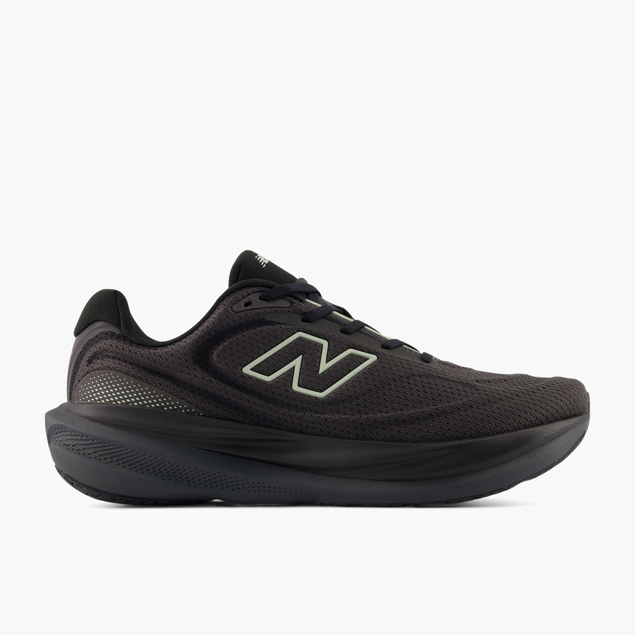 Lateral angle shot of Men's 1080 v15 in Black / Fadedblack / Olivine