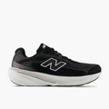 Lateral angle shot of Men's 860 v15 in Black / White