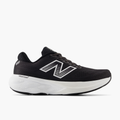 Lateral angle shot of Men's 880 v15 in Black