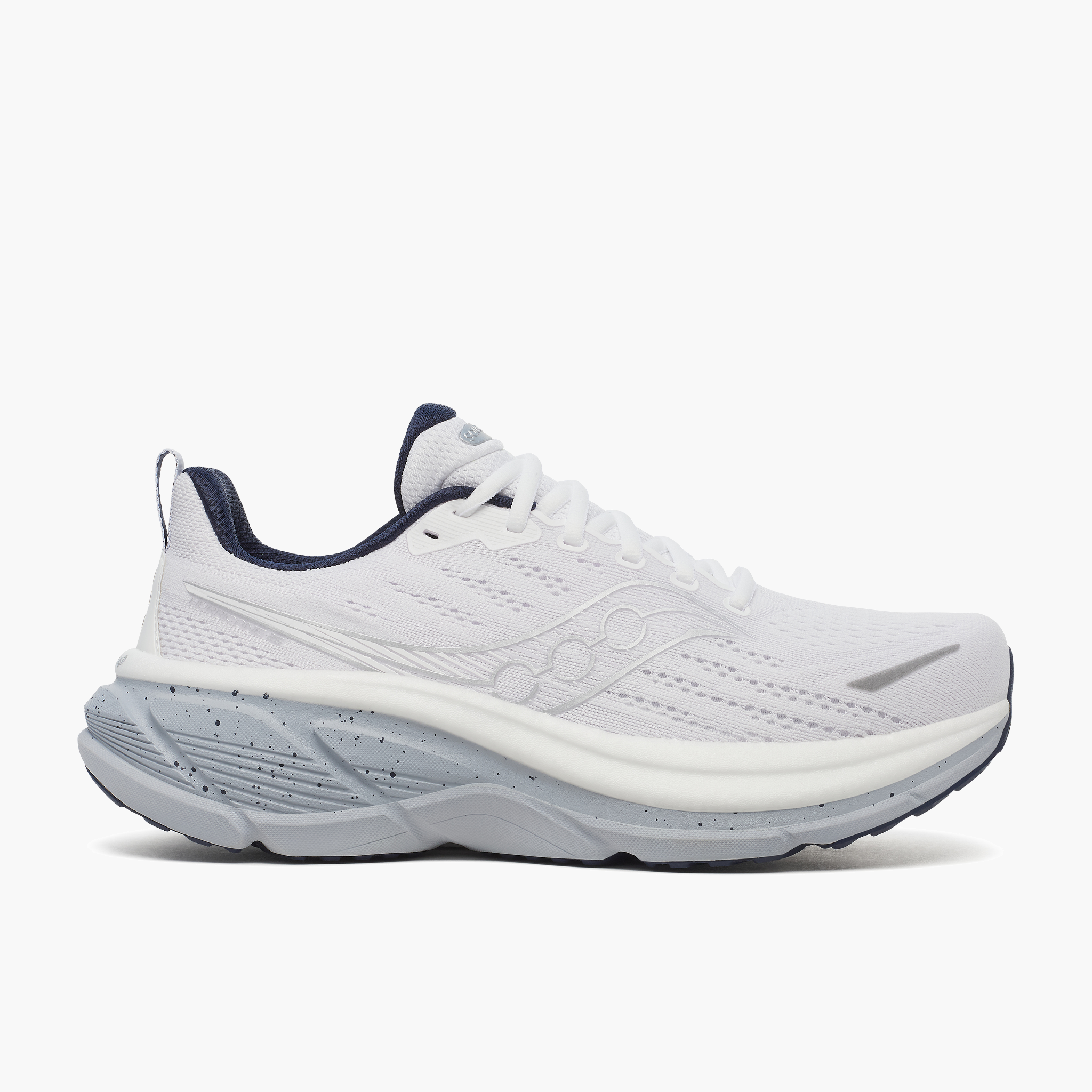 Lateral angle shot of Men's Hurricane 25 in White / Navy