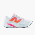 Lateral angle shot of Women's Supercomp Trainer v3 in Glint Blue