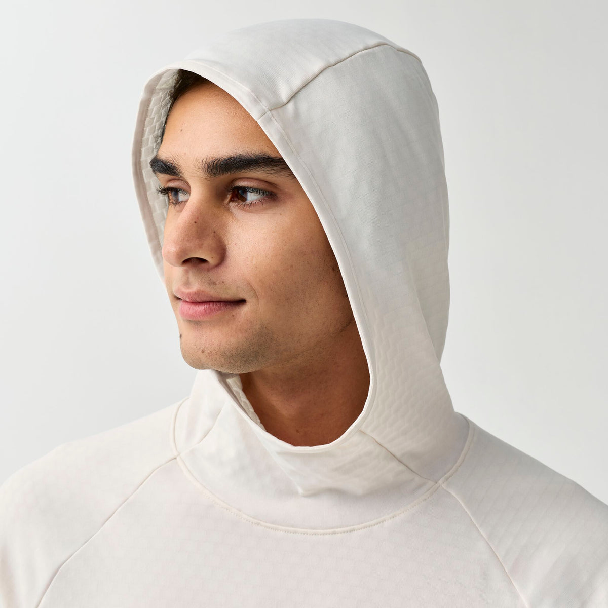 Men's Momentum Thermal Hoodie — on-body source 4 [211618-278]