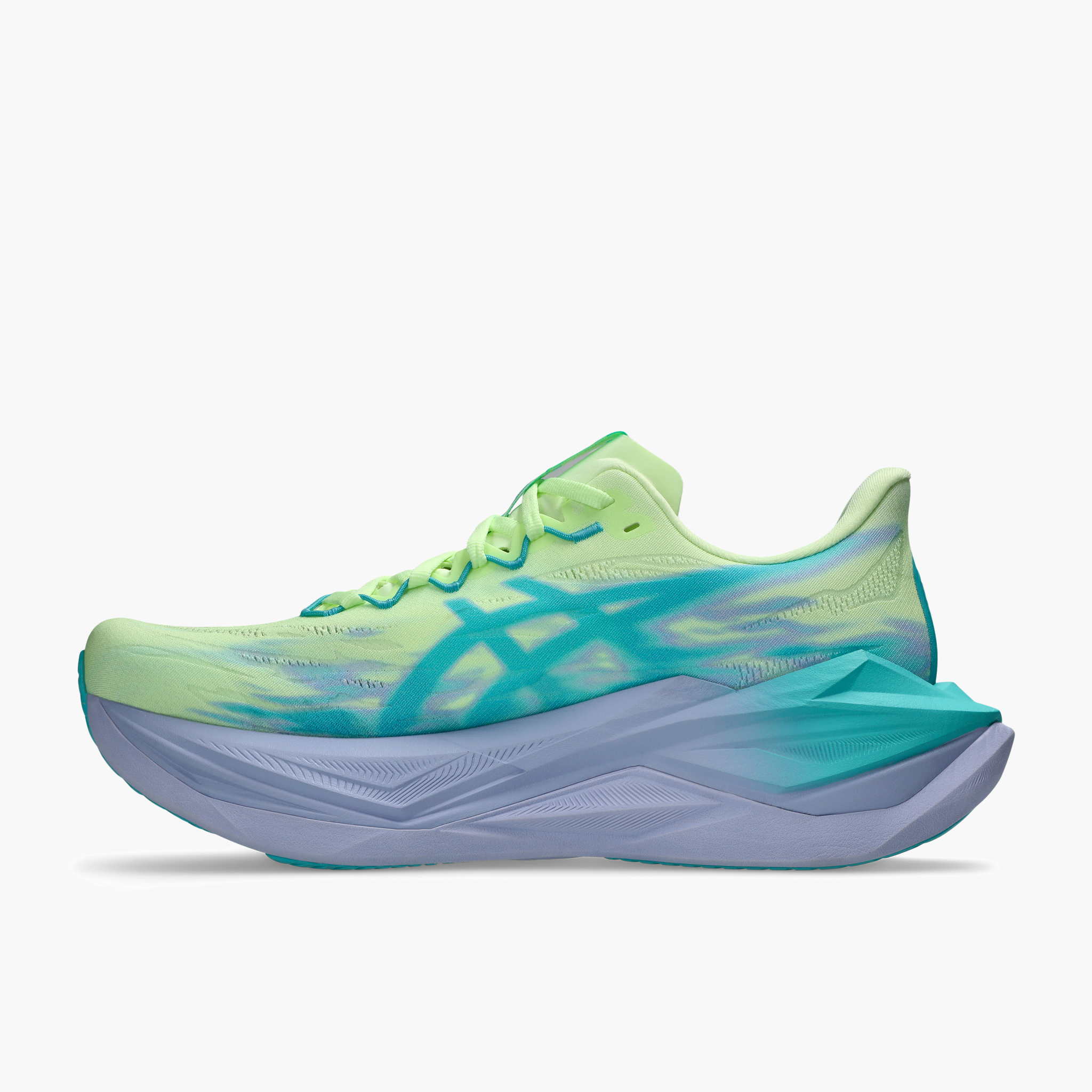 Medial angle shot of All Gender Superblast 3 in Illuminate Yellow / Energy Aqua