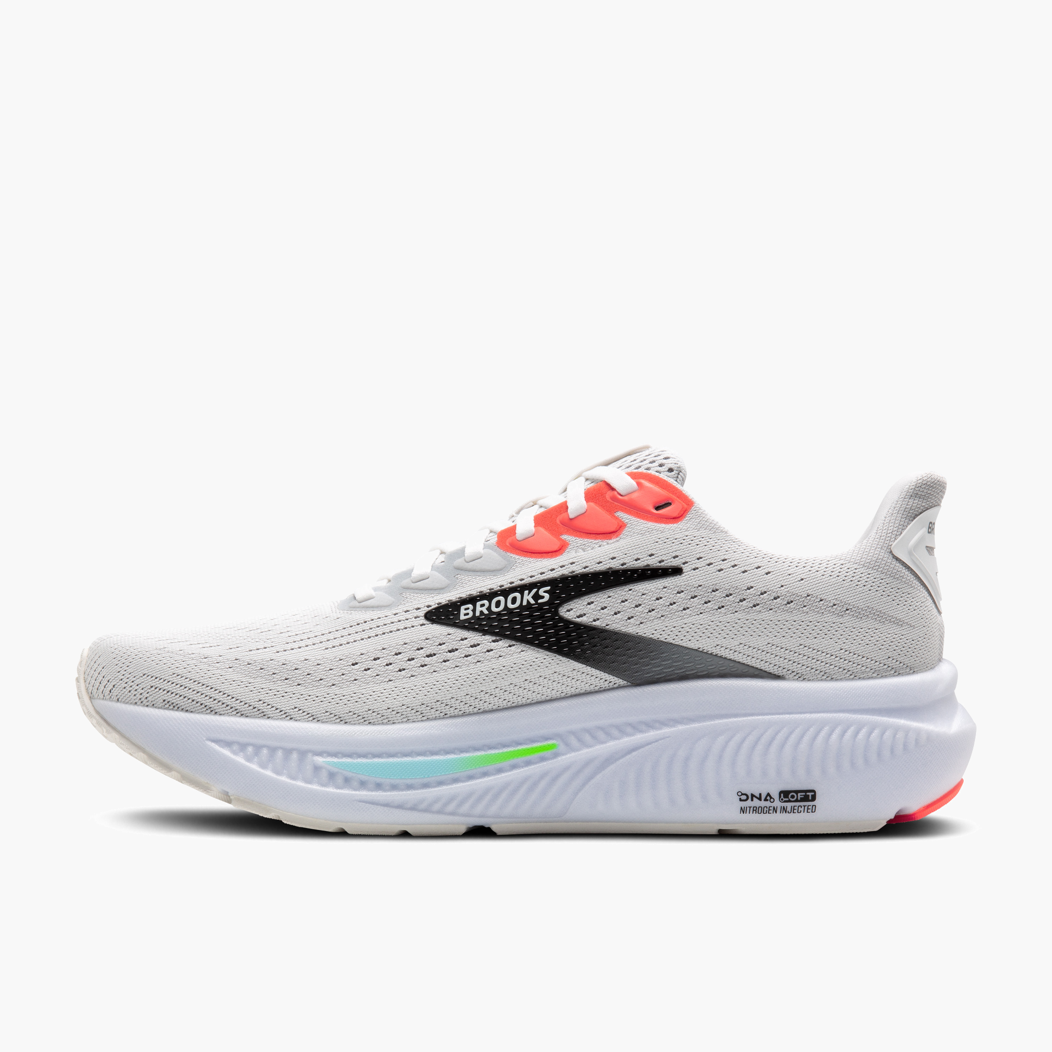 Medial angle shot of Men's Ghost 17 in White / Pink Clay / Gecko