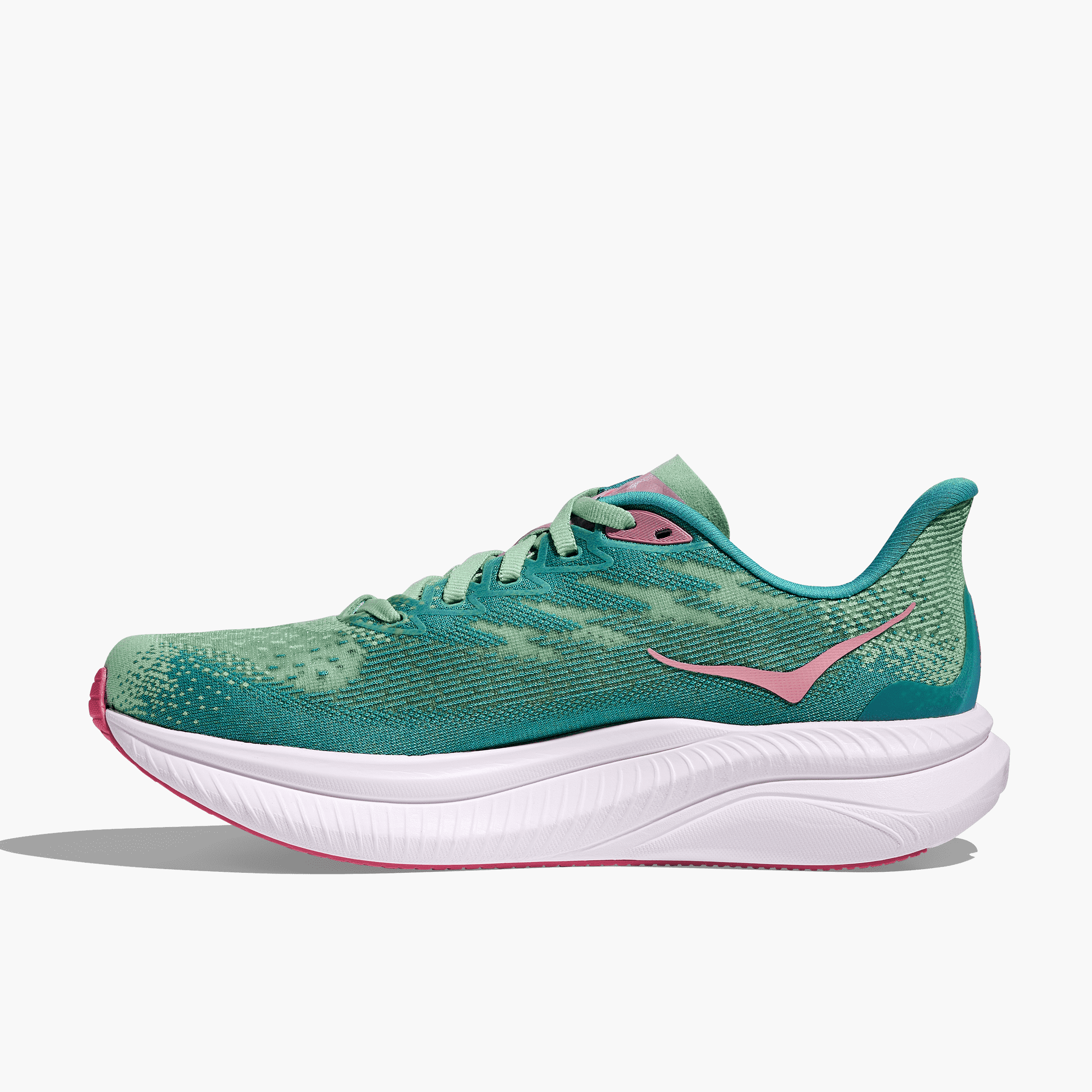 Medial angle shot of Women's Mach 6 in Jadeite  /  Alpine Blue