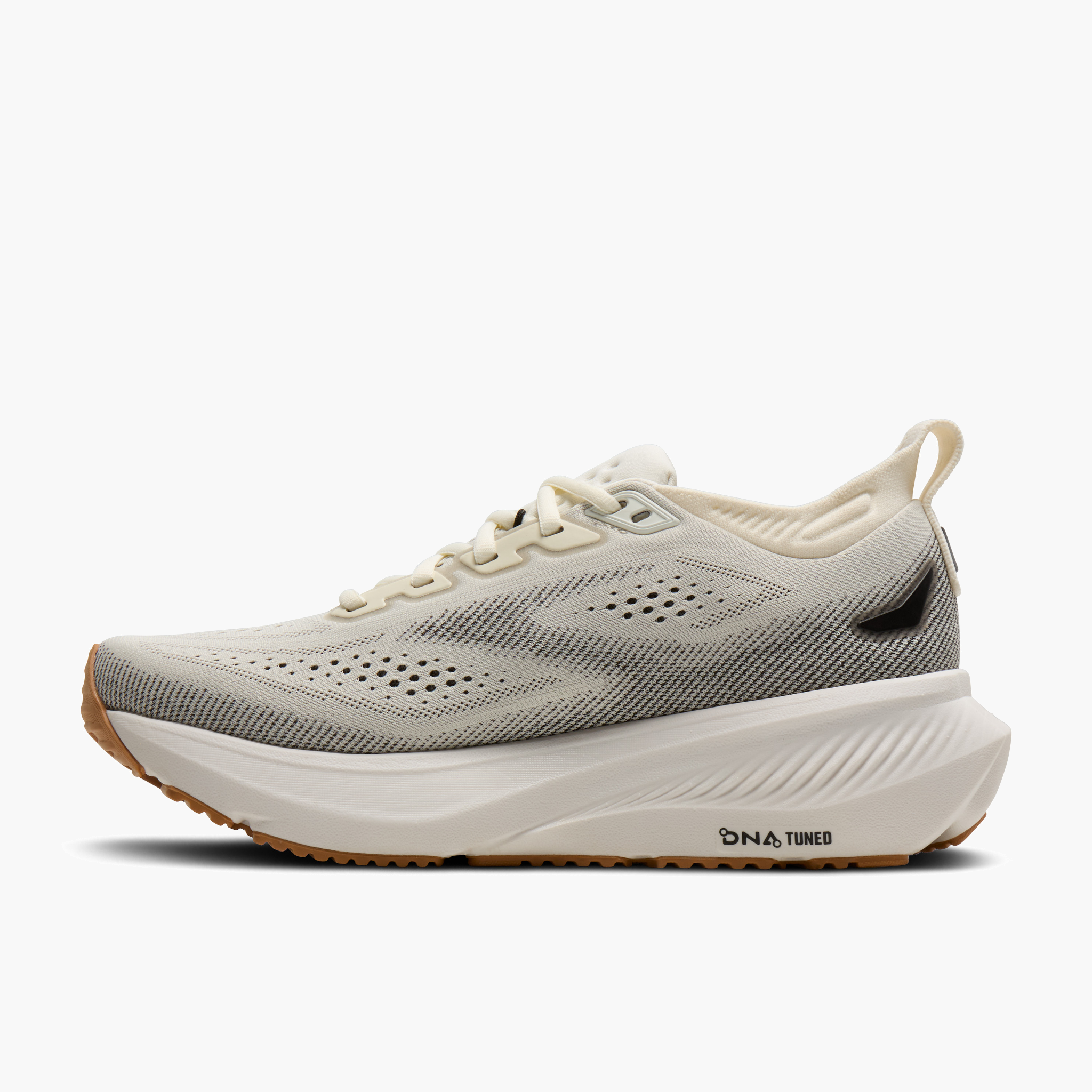 Medial angle shot of Women's Glycerin 23 in White / Black / Biscuit