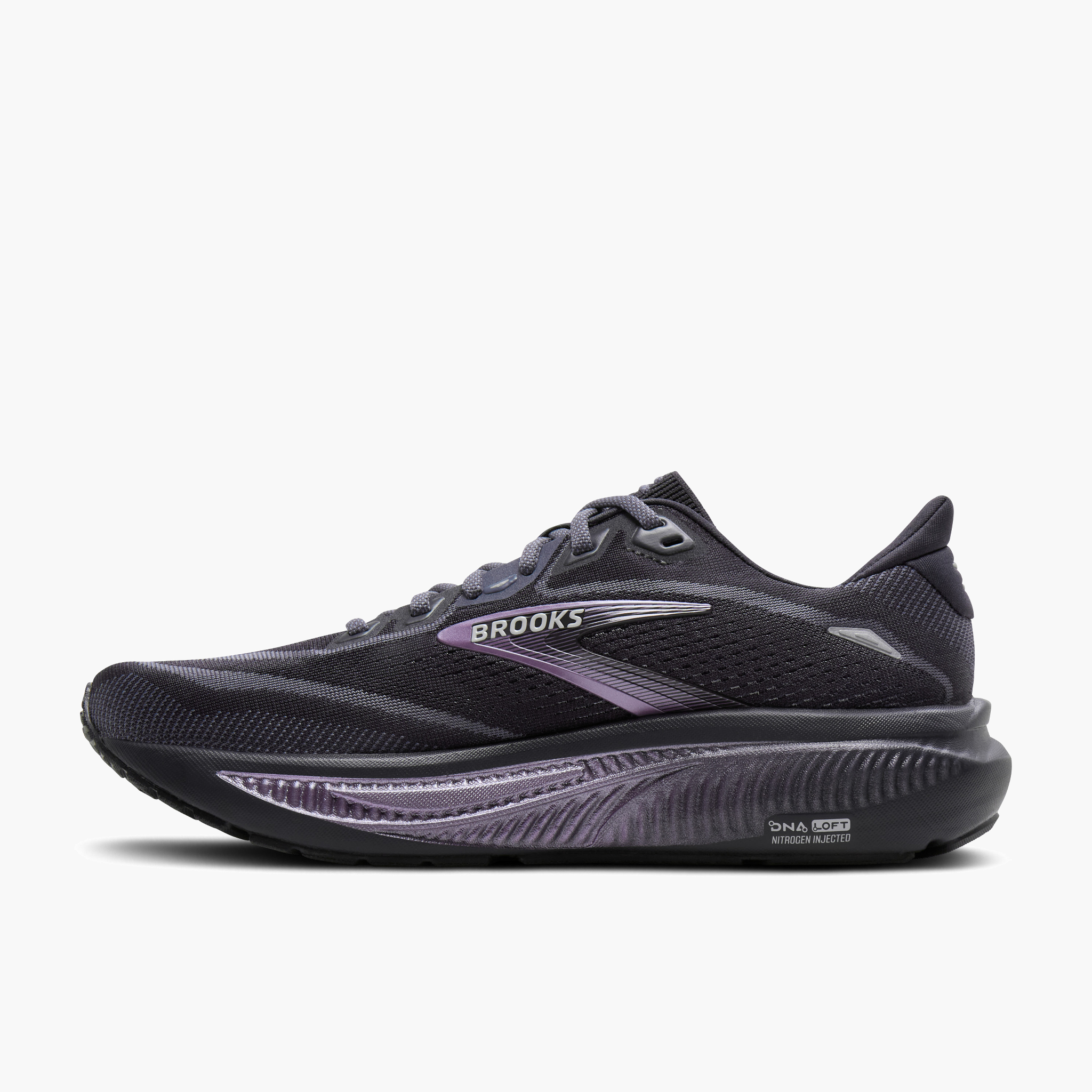 Medial angle shot of Women's Ghost 18 in Ebony / Folkstone / Metallic