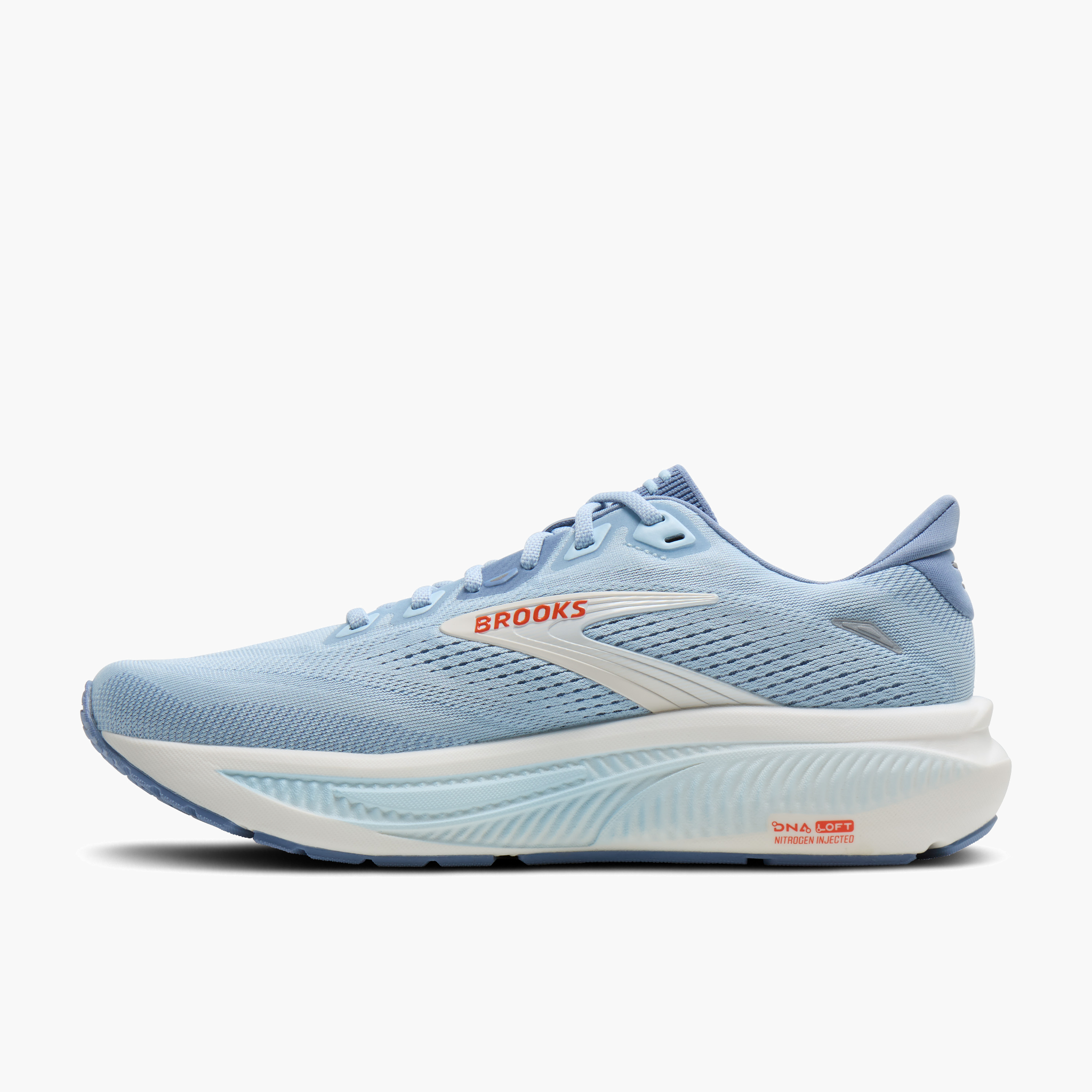 Medial angle shot of Women's Ghost 18 in Nantucket / Tigerlily / Coconut