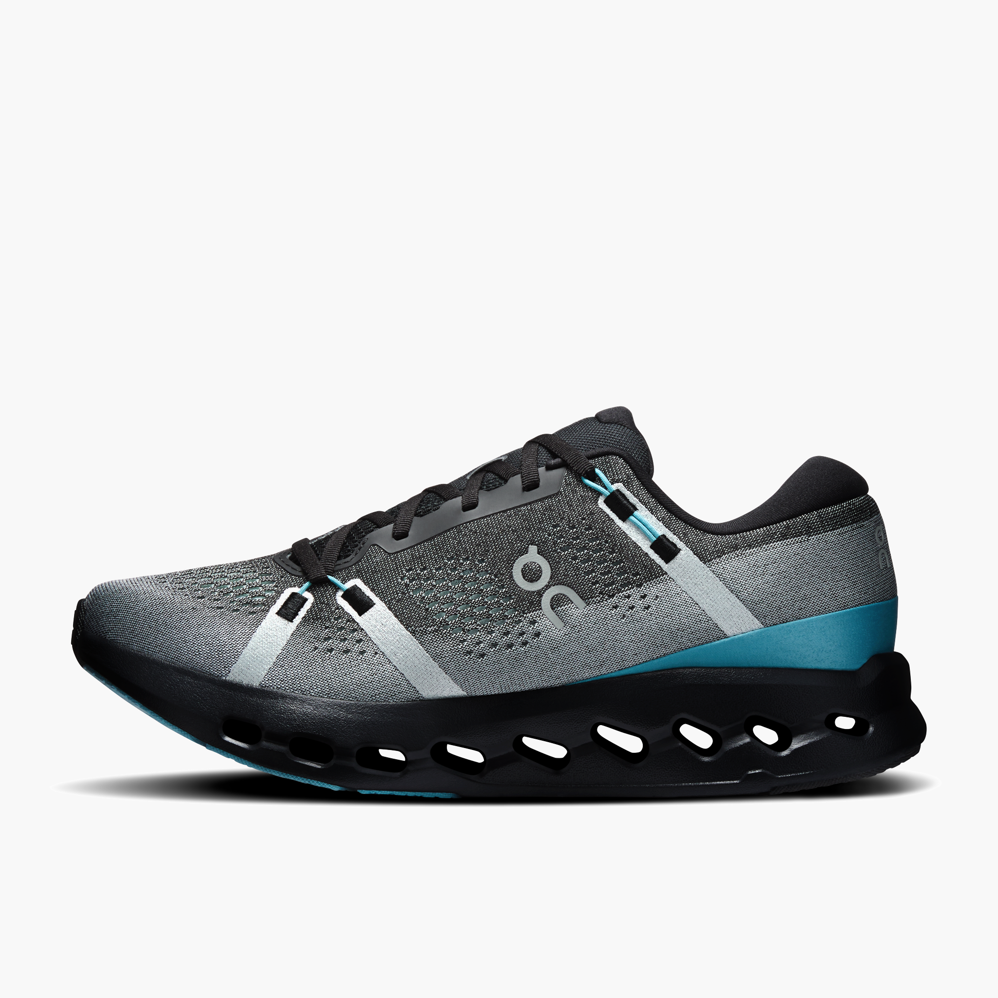 Medial angle shot of Men's Cloudsurfer 2 in Black | Flurry