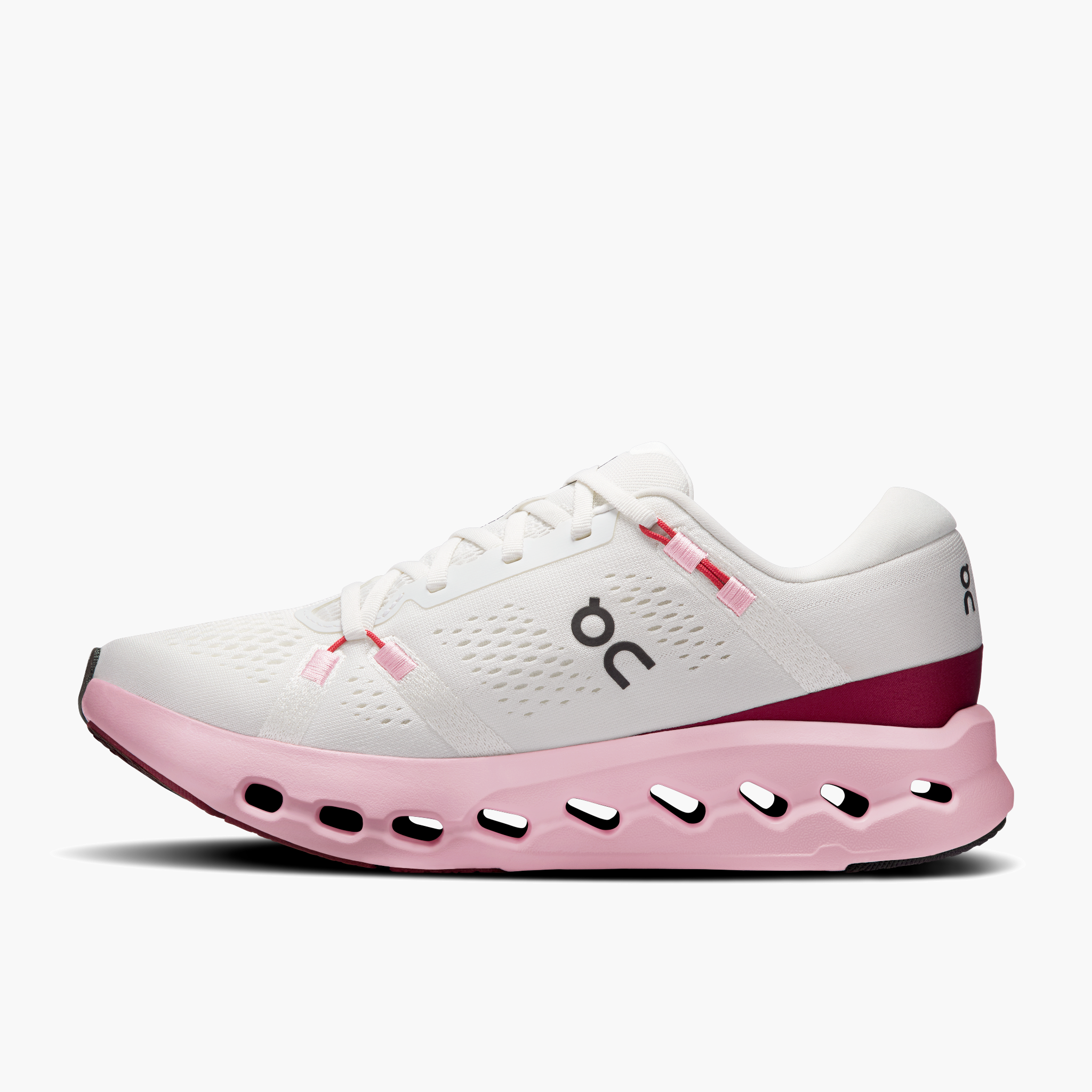 Medial angle shot of Women's Cloudsurfer 2 in Ivory | Peony