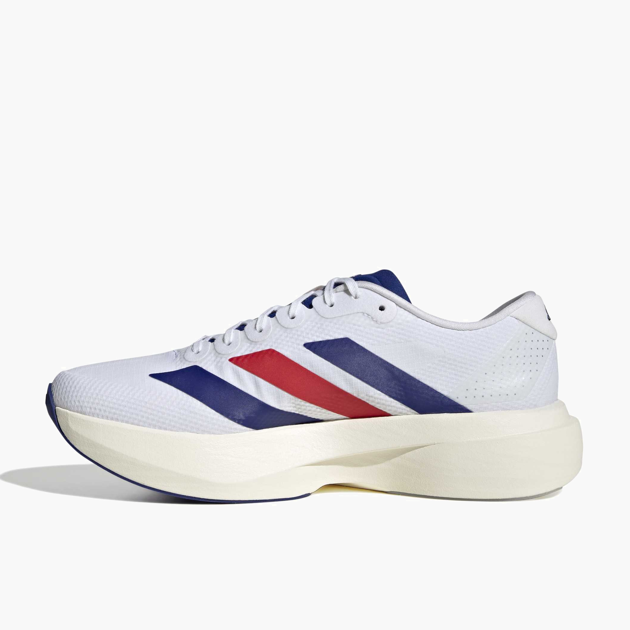Medial angle shot of Men's Evo SL Woven in Ftwwht / Mysink / Purrub