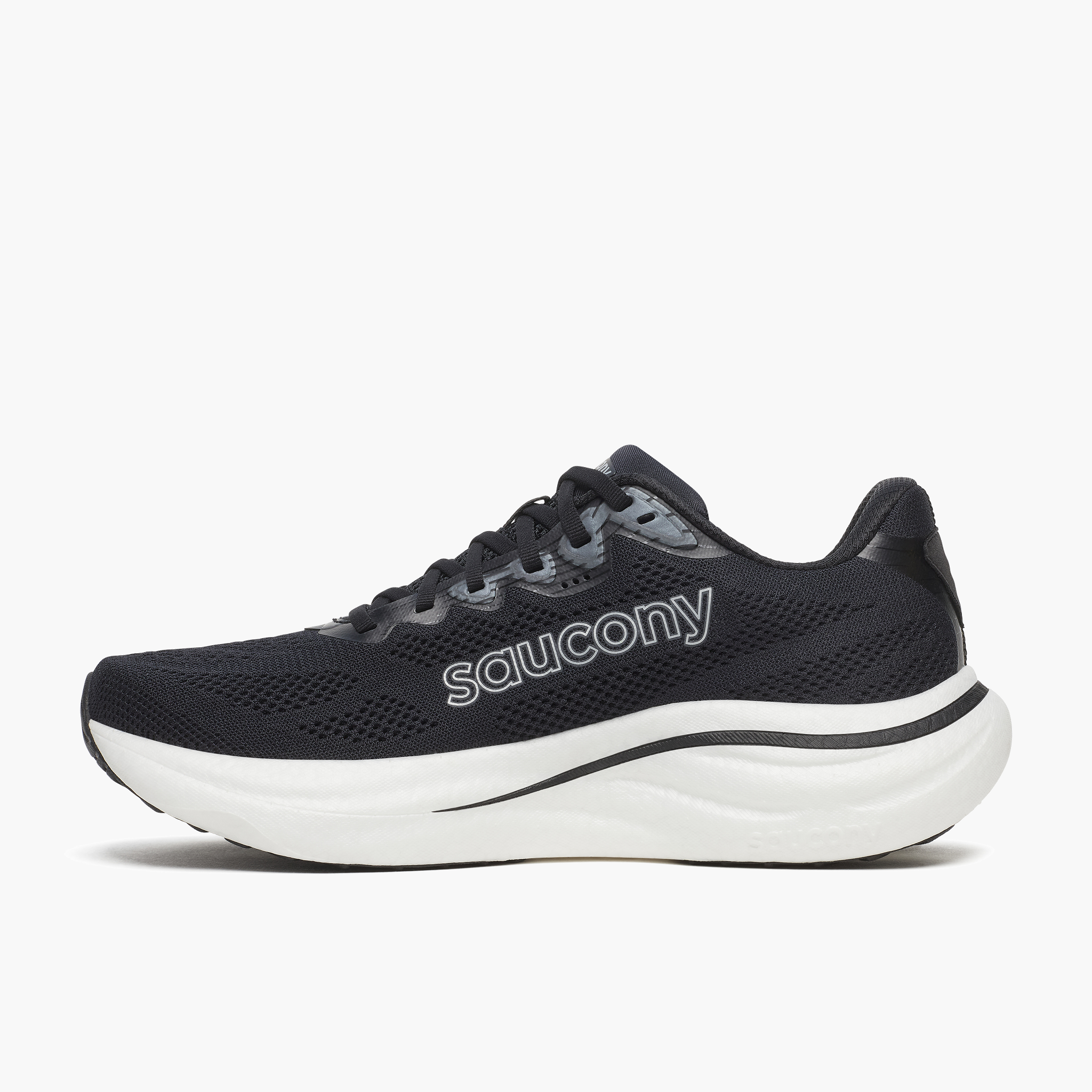 Medial angle shot of Men's Ride 19 in Black / Silver