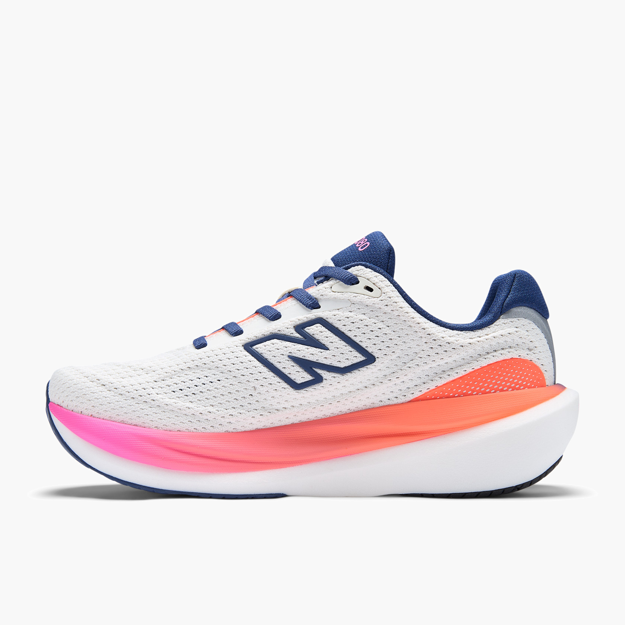 Medial angle shot of Women's 1080 v15 in Seasalt / Blueoyster
