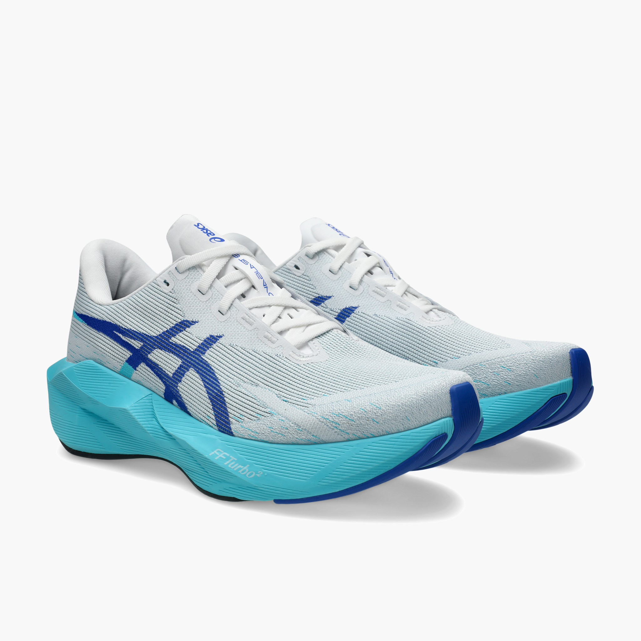 3/4 angle shot of Men's Novablast 6 in White / Energy Aqua