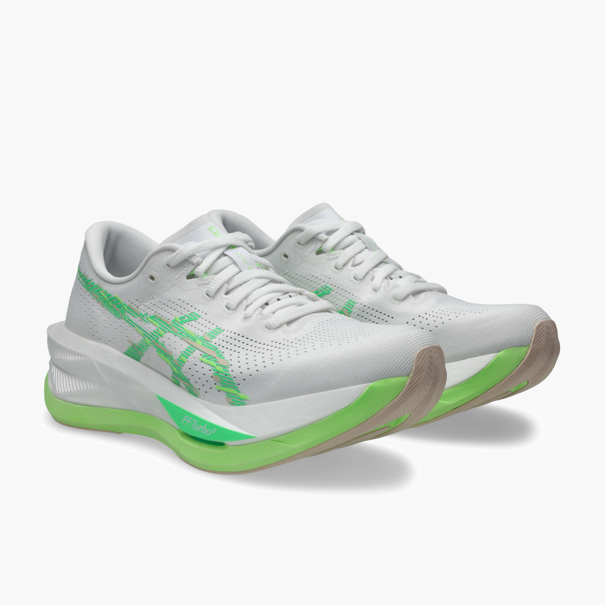 3/4 angle shot of Women's Sonicblast in White / Vital Green