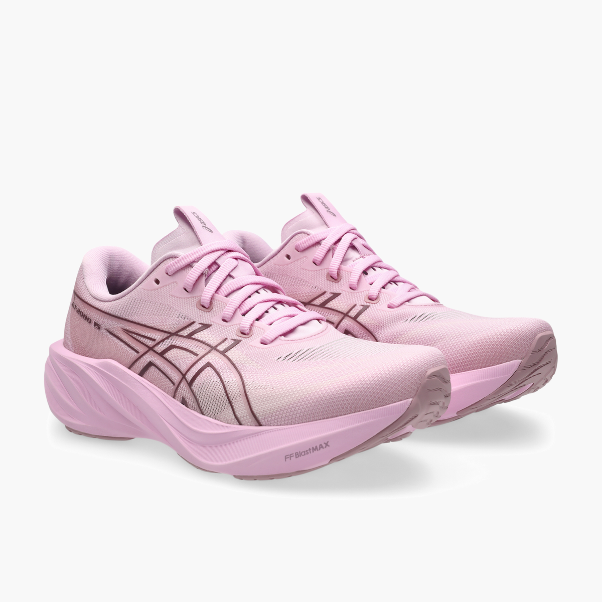 3/4 angle shot of Women's GT-2000 15 in Hazy Lilac / Taro Purple