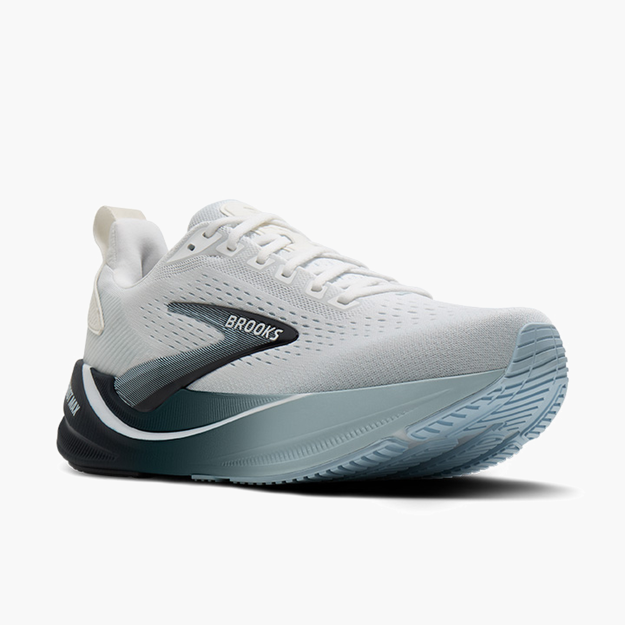 3/4 angle shot of Men's Ghost Max 4 in White / Navy / Blue