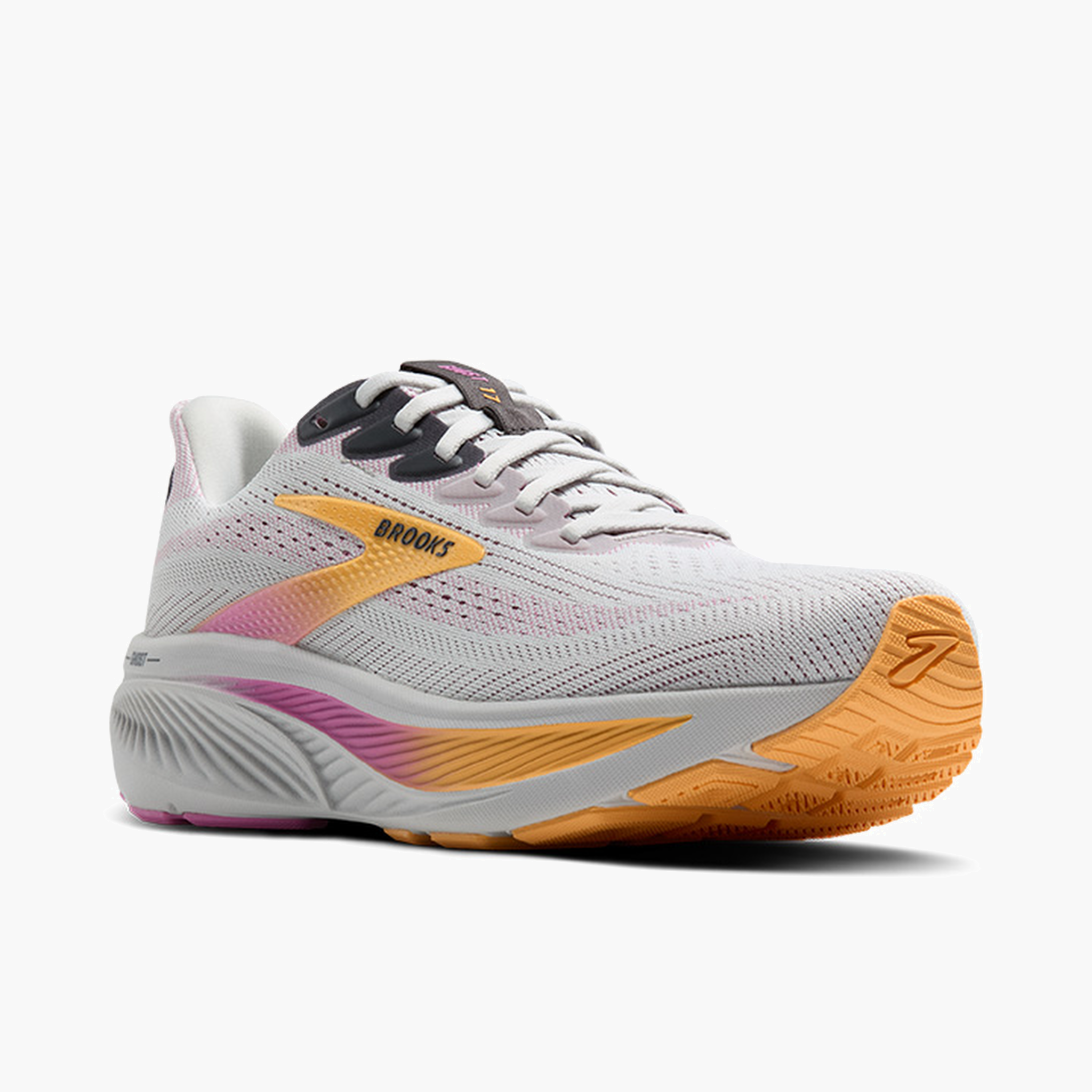 3/4 angle shot of Women's Ghost 17 in Oyster / Apricot / Pink