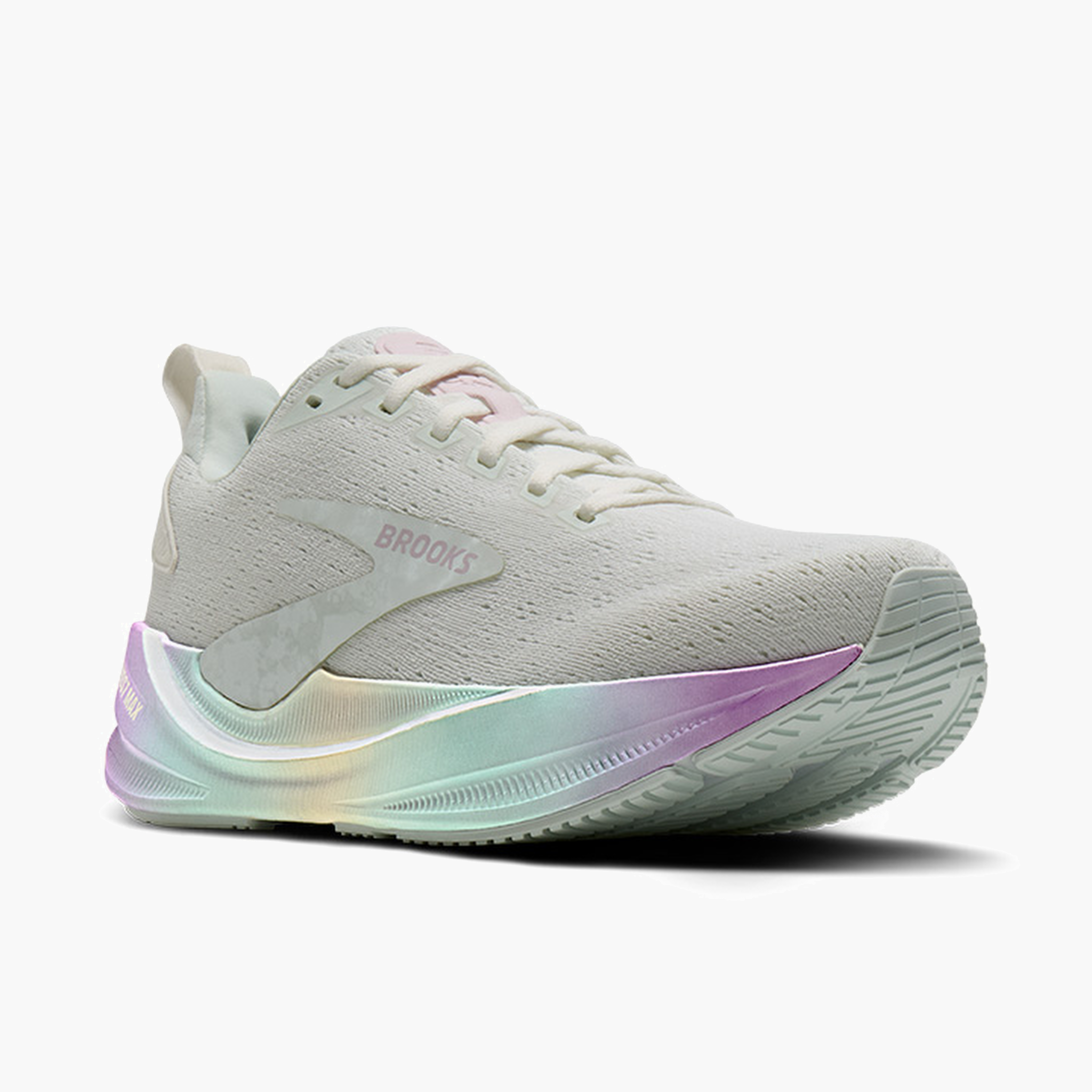 3/4 angle shot of Women's Ghost Max 4 in Ice / White / Snow