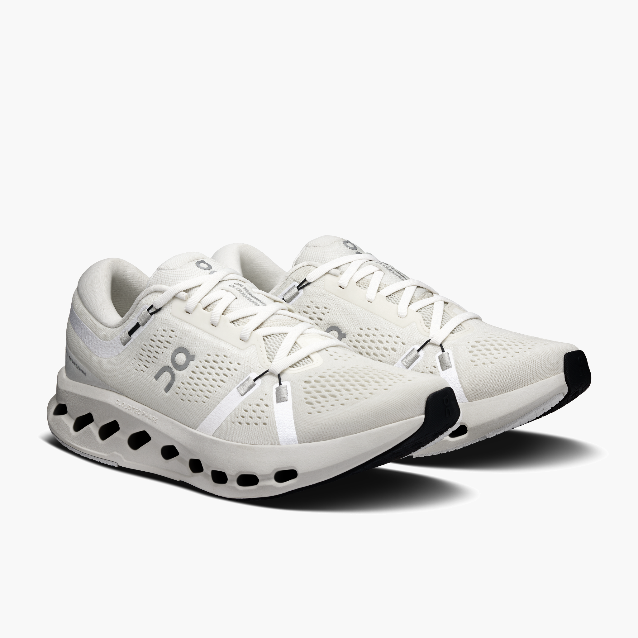 3/4 angle shot of Men's Cloudsurfer 2 in Ivory / Ivory