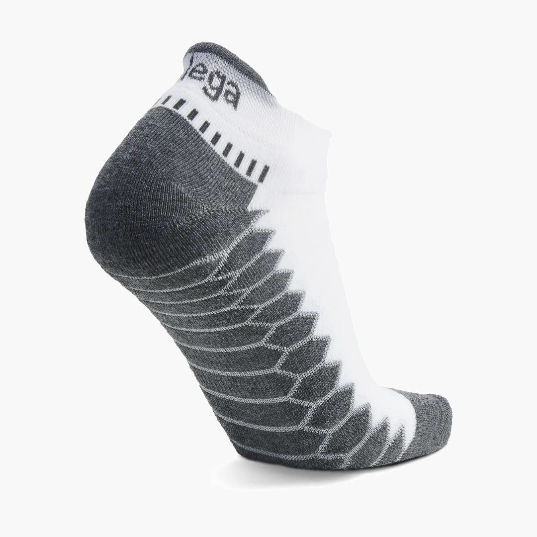 Silver No Show Socks in White - 3